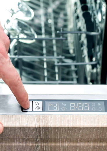 Common Dishwasher Problems and How to Fix Them: A Guide by FastAid 2 img2 3 cf288b1a60bd9831e7810a5343023fa9