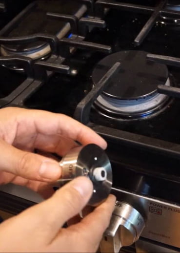 Common Cooktop Problems and How to Fix Them: A Guide by FastAid 5 img5 6 f2ade66245efb498b9f7e1251bd83f8f