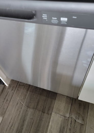 Common Dishwasher Problems and How to Fix Them: A Guide by FastAid 6 img6 3 b2d1c1c9df760f09d72e0e117a7d47b9
